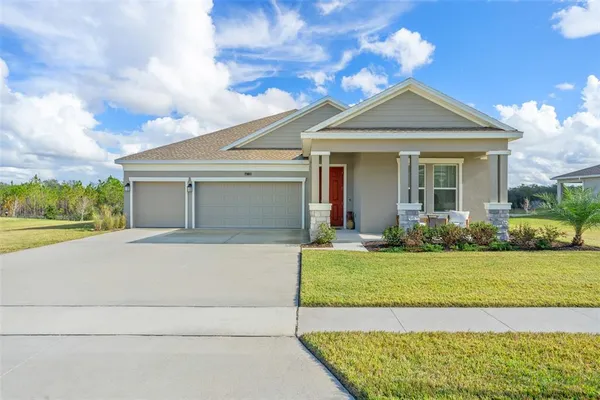 $3,300 | 6115 Claystone Way, Mount Dora, FL 32757
