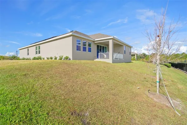 $3,300 | 6115 Claystone Way, Mount Dora, FL 32757