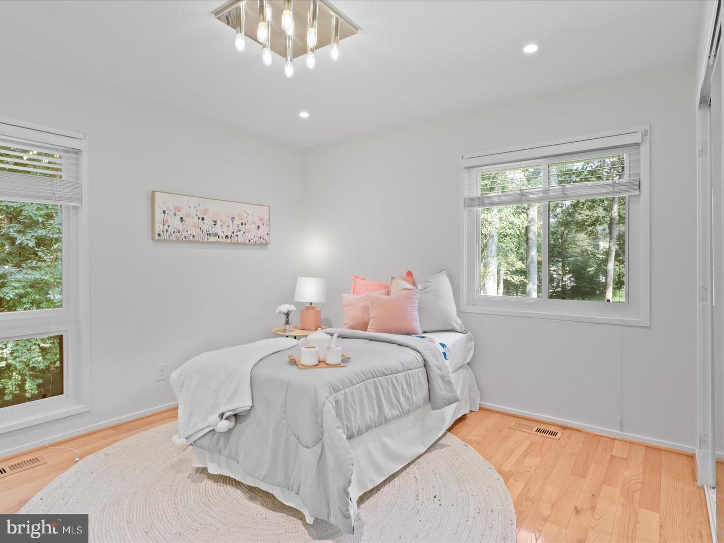 11709 Vale Road Oakton, VA 22124 - Photo 37 of 59 Gallery Image 37