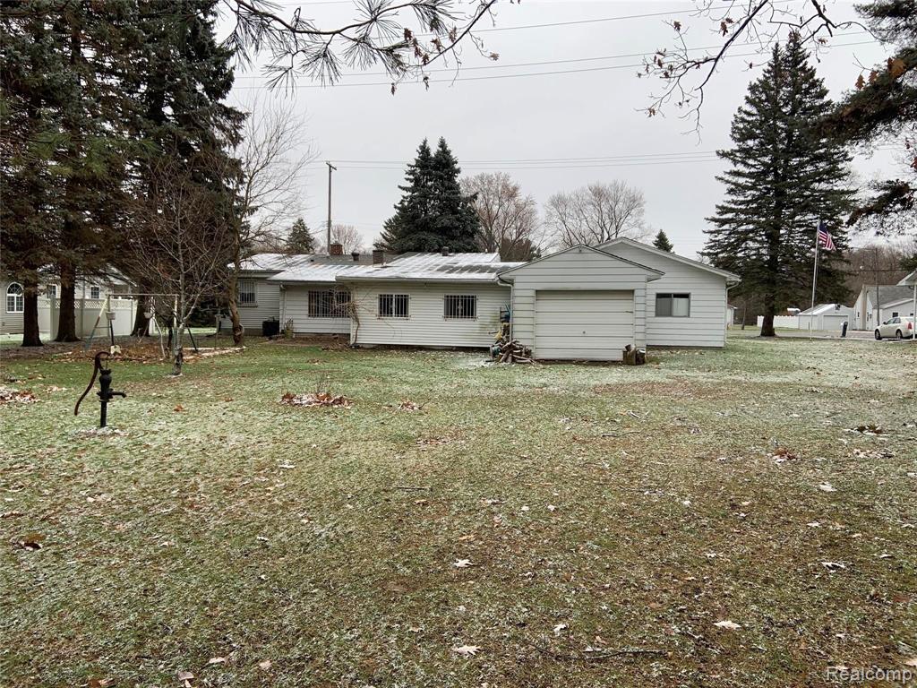 2408 Utley Road Flint, MI 48532 - Photo 31 of 33