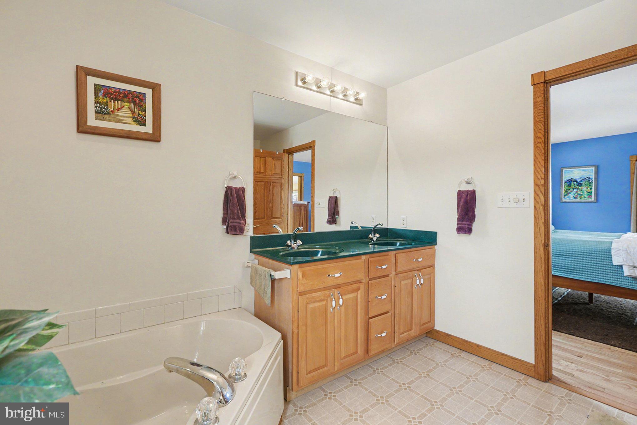 1481 South Mountain Road Dillsburg, PA 17019 - Photo 17 of 43