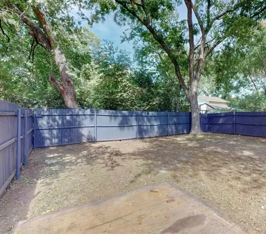 $1,950 | 3624 Ruskin Street, Dallas, TX 75215