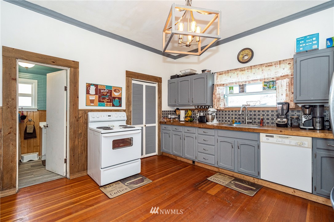 1117 West Front Street Winlock, WA 98596 - Photo 12 of 40 Gallery Image 12