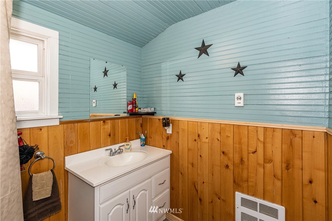 1117 West Front Street Winlock, WA 98596 - Photo 18 of 40 Gallery Image 18