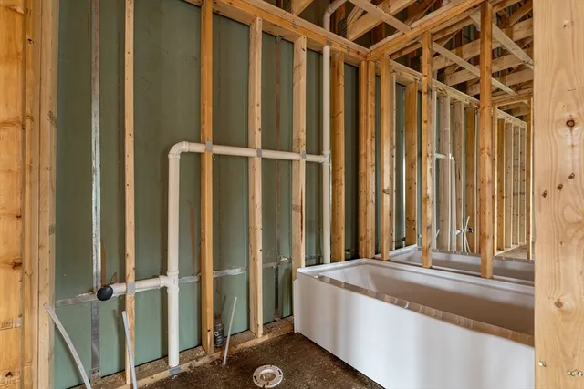 $479,900 | 17 Crosby Street, Unit A, Webster, MA 01570