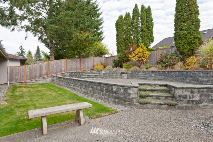 17018 156th Avenue Southeast Renton, WA 98058 - Photo 15 of 15 Gallery Image 15