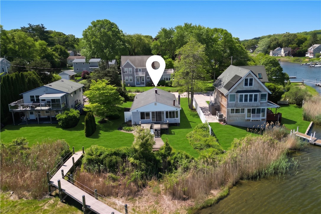 151 Conanicus Road Narragansett, RI 02882 - Photo 2 of 20