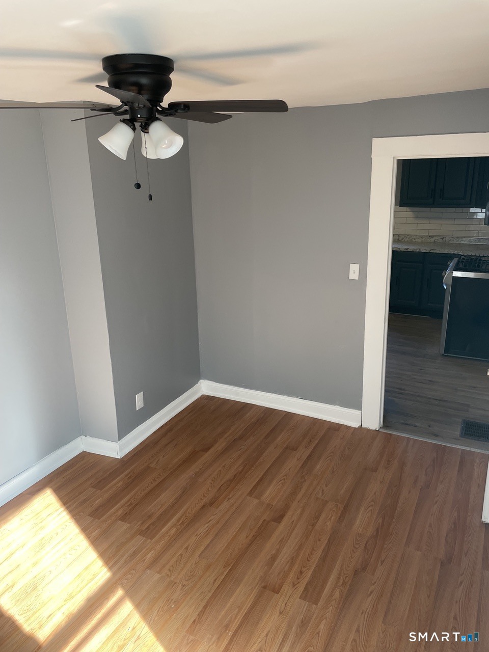 172 Hanover Street Bridgeport, CT 06604 - Photo 7 of 21