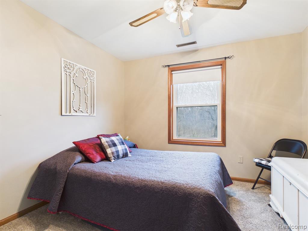 6882 Jones Road North Branch, MI 48461 - Photo 28 of 64