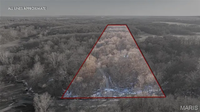 $250,000 | 3305 Brown Road, Brighton, IL 62012