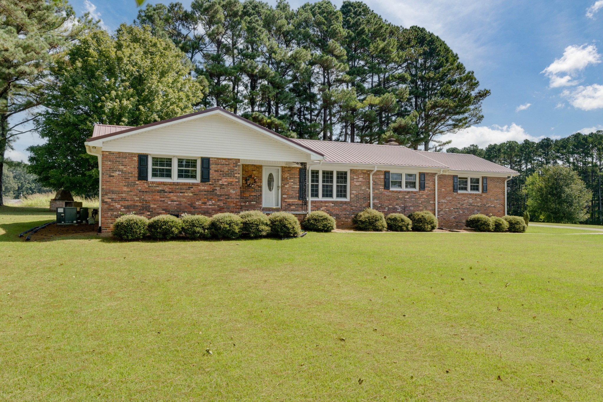 598 Old Huntsville Road Fayetteville, TN 37334 - Photo 3 of 48 Gallery Image 3