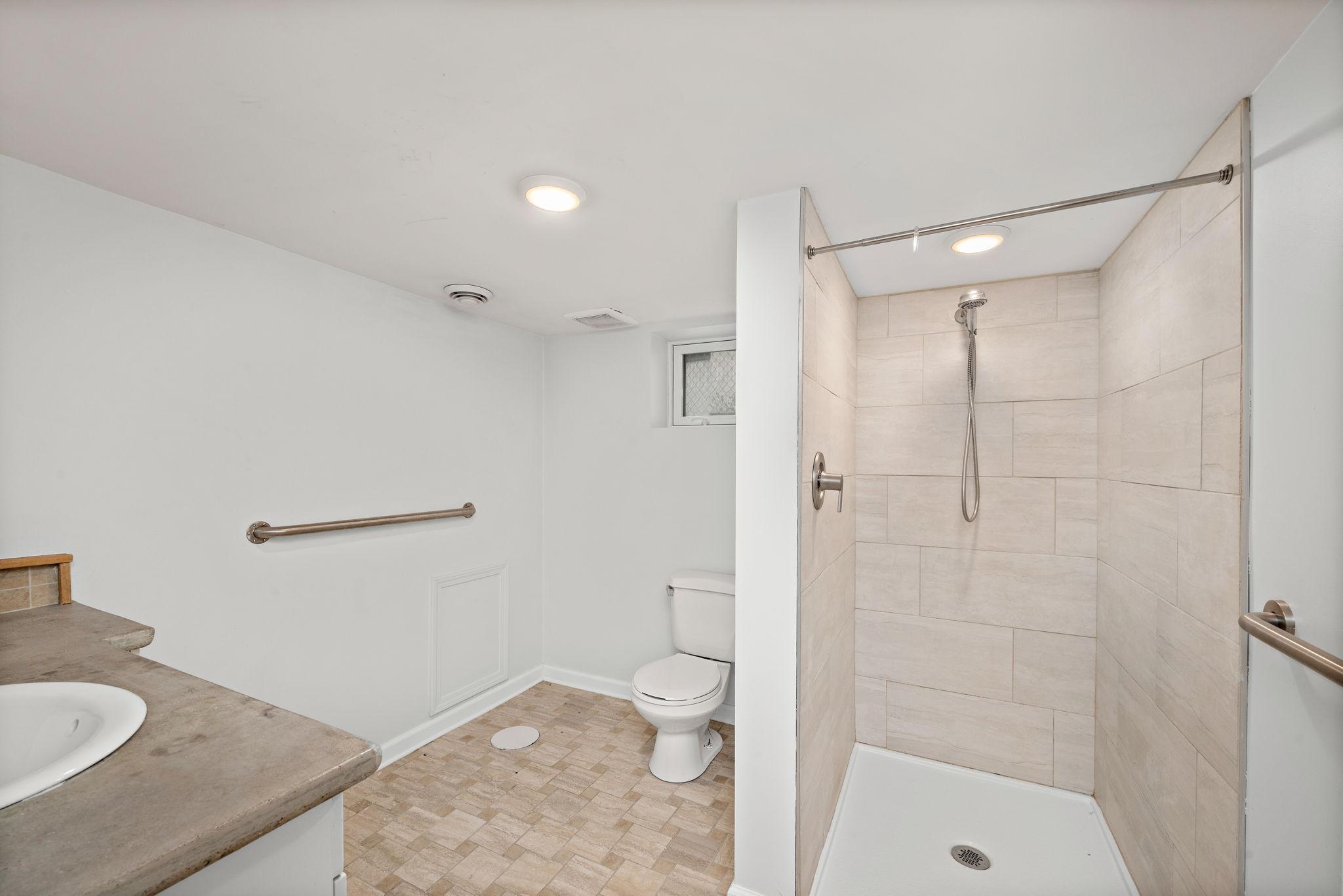 583 Pascal Street North St. Paul, MN 55104 - Photo 23 of 32