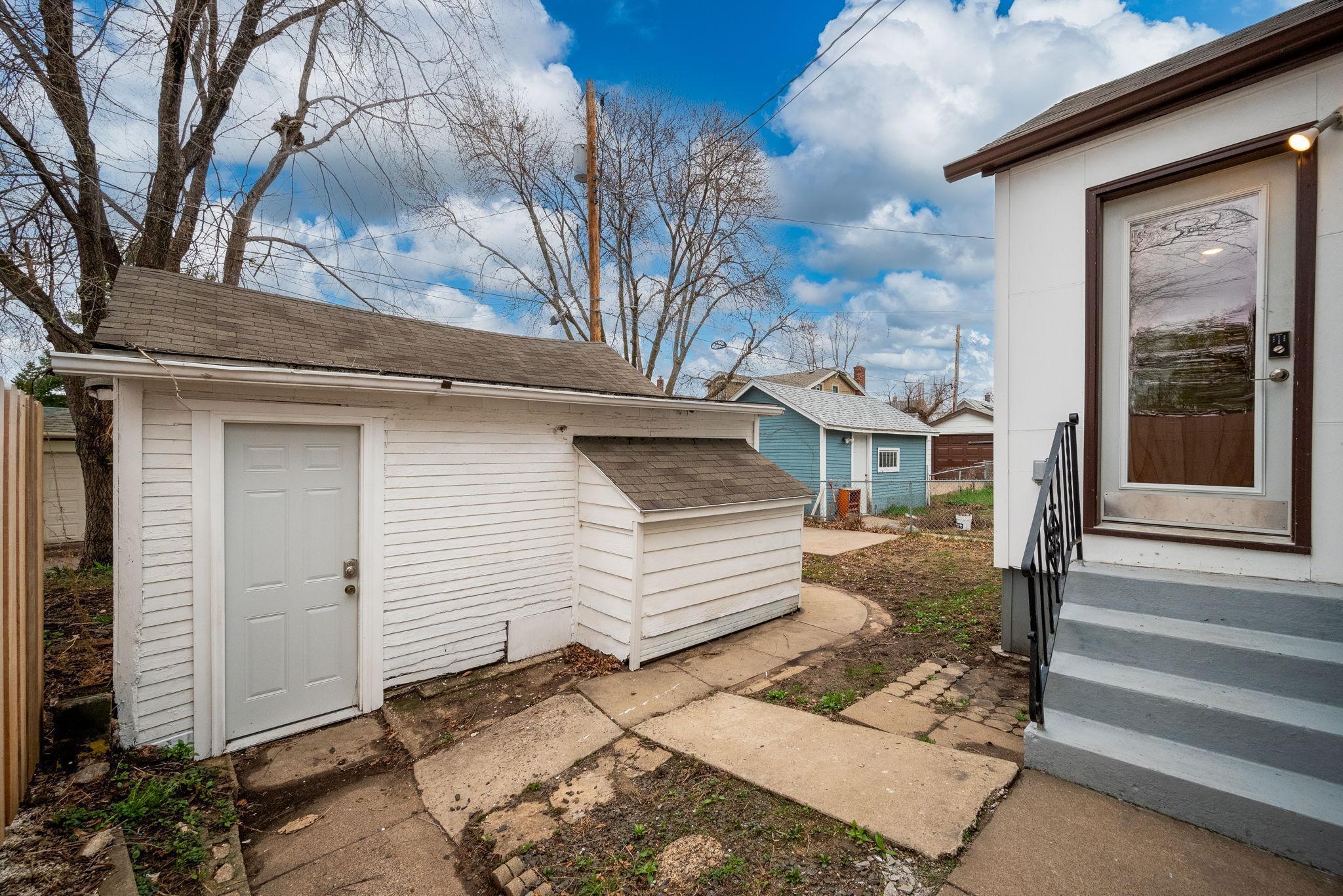583 Pascal Street North St. Paul, MN 55104 - Photo 26 of 32