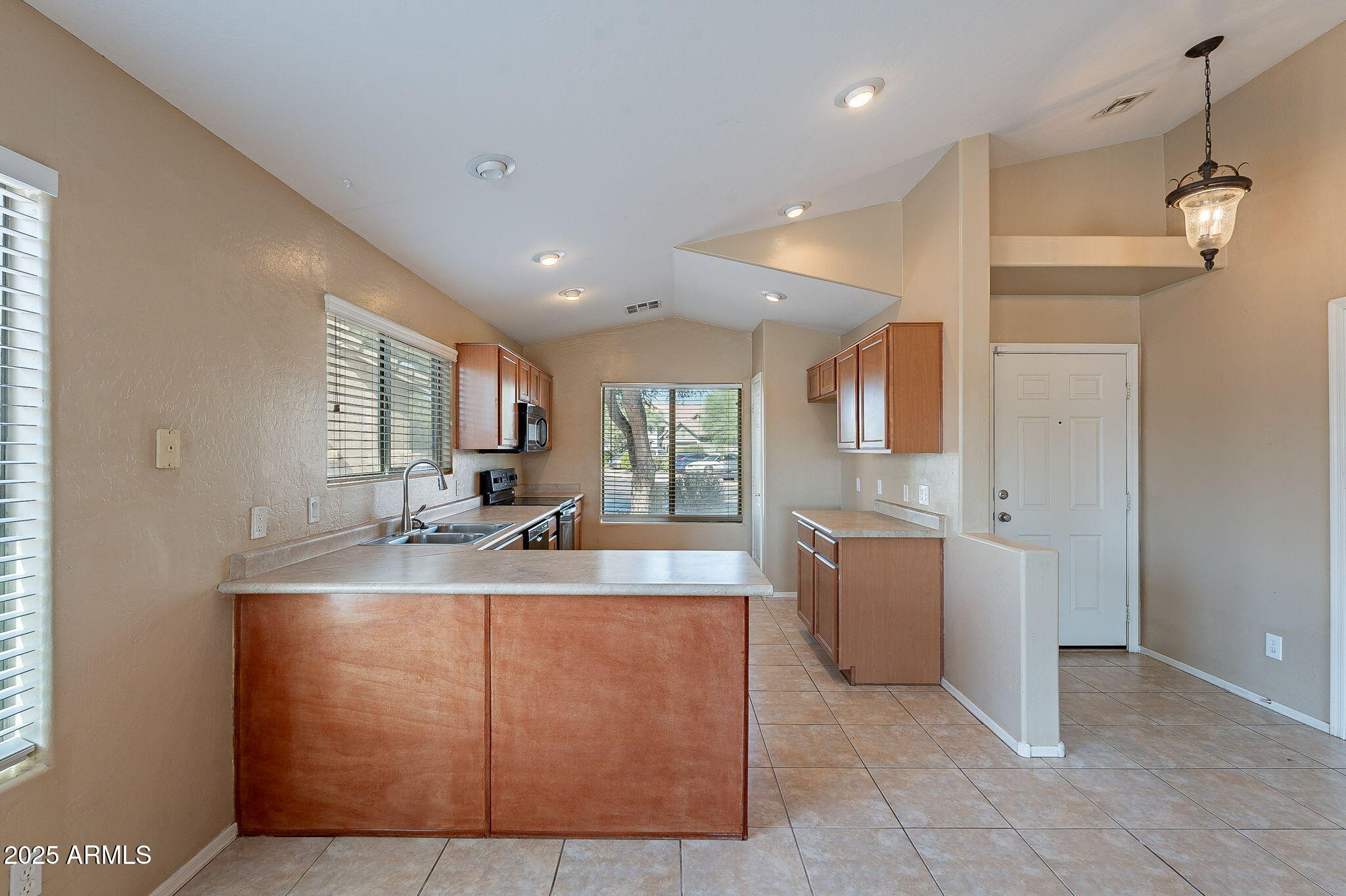 19443 North Madison Road Maricopa, AZ 85139 - Photo 14 of 43 Gallery Image 14