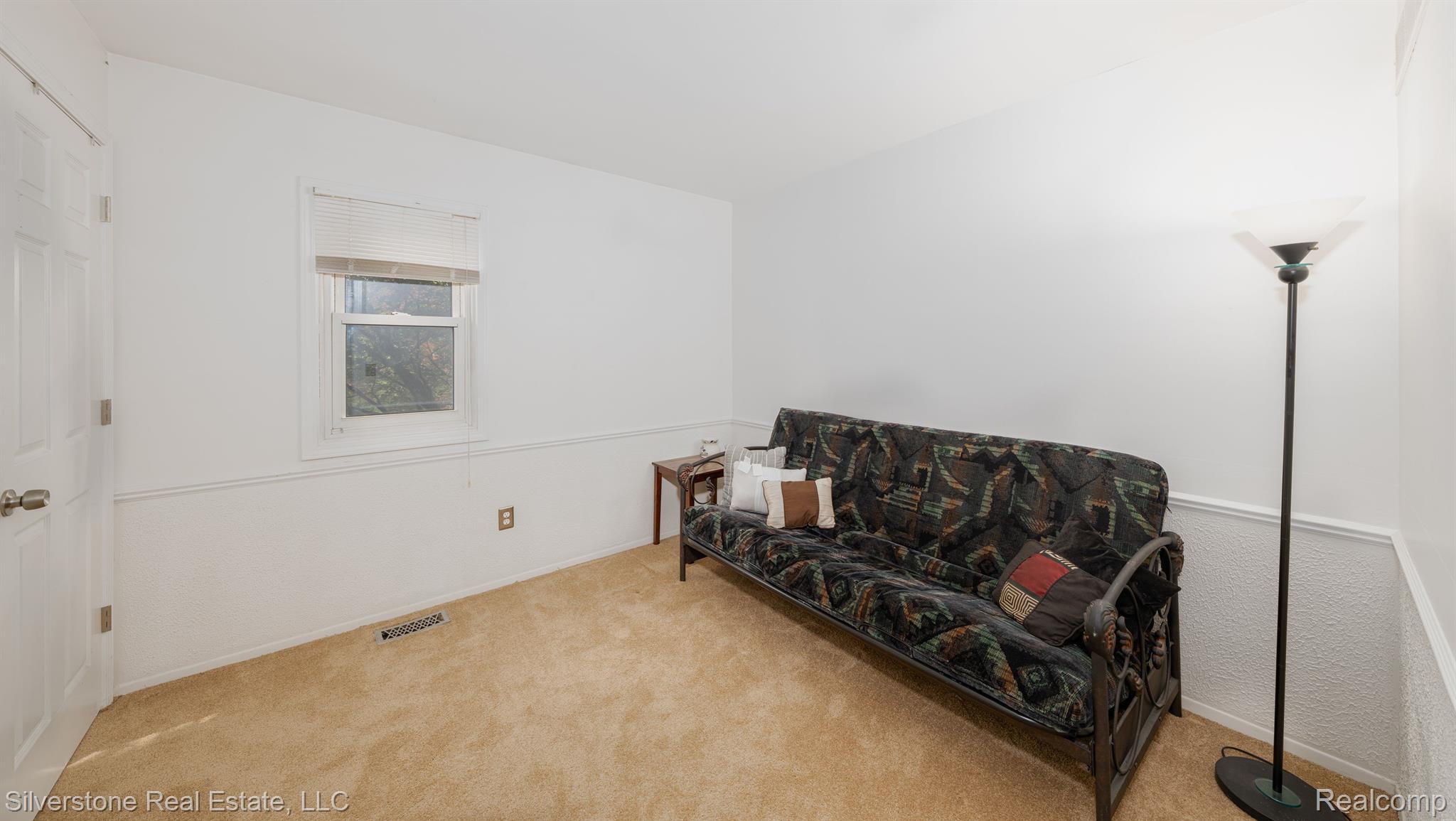 1517 Grandview Drive Rochester, MI 48306 - Photo 22 of 27 Gallery Image 22