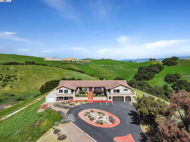$4,888,888 | 41794 Vargas Road, Fremont, CA 94539