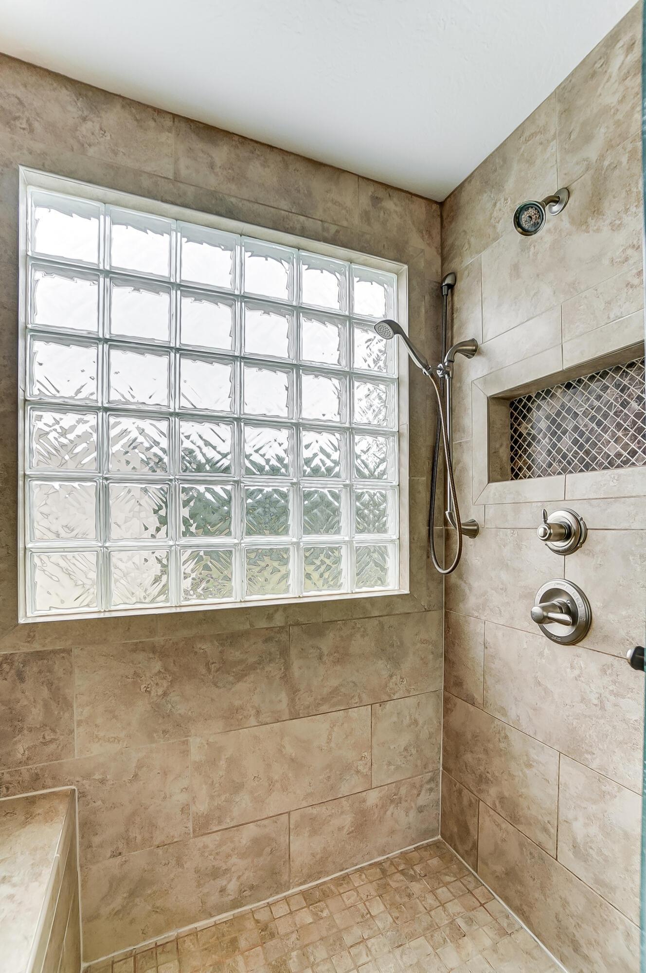 7440 Rolling Ridge Way Westerville, OH 43082 - Photo 52 of 85 Owner's Bathroom