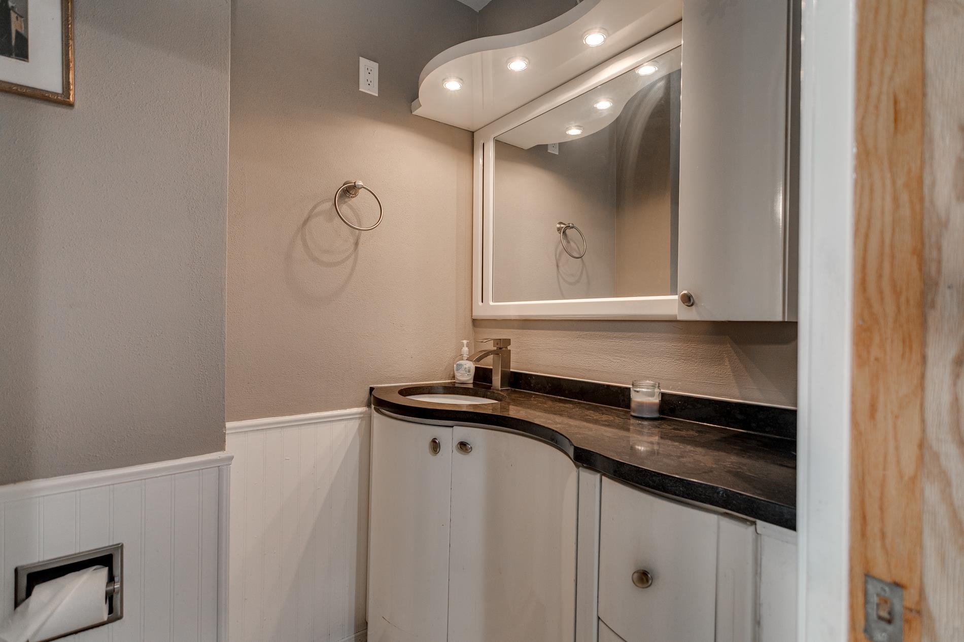 1805 East Marquette Street Appleton, WI 54911 - Photo 22 of 53