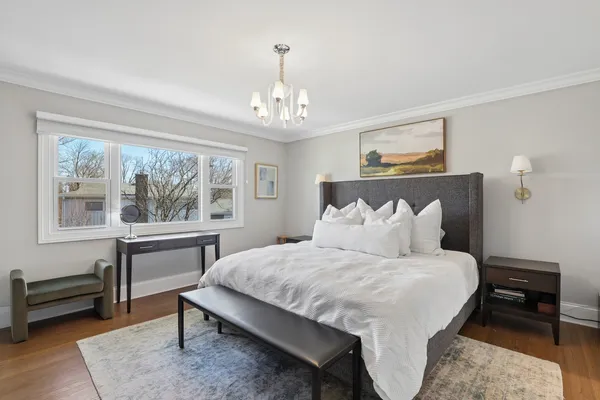 $1,050,000 | 1285 Warwick Court, Deerfield, IL 60015