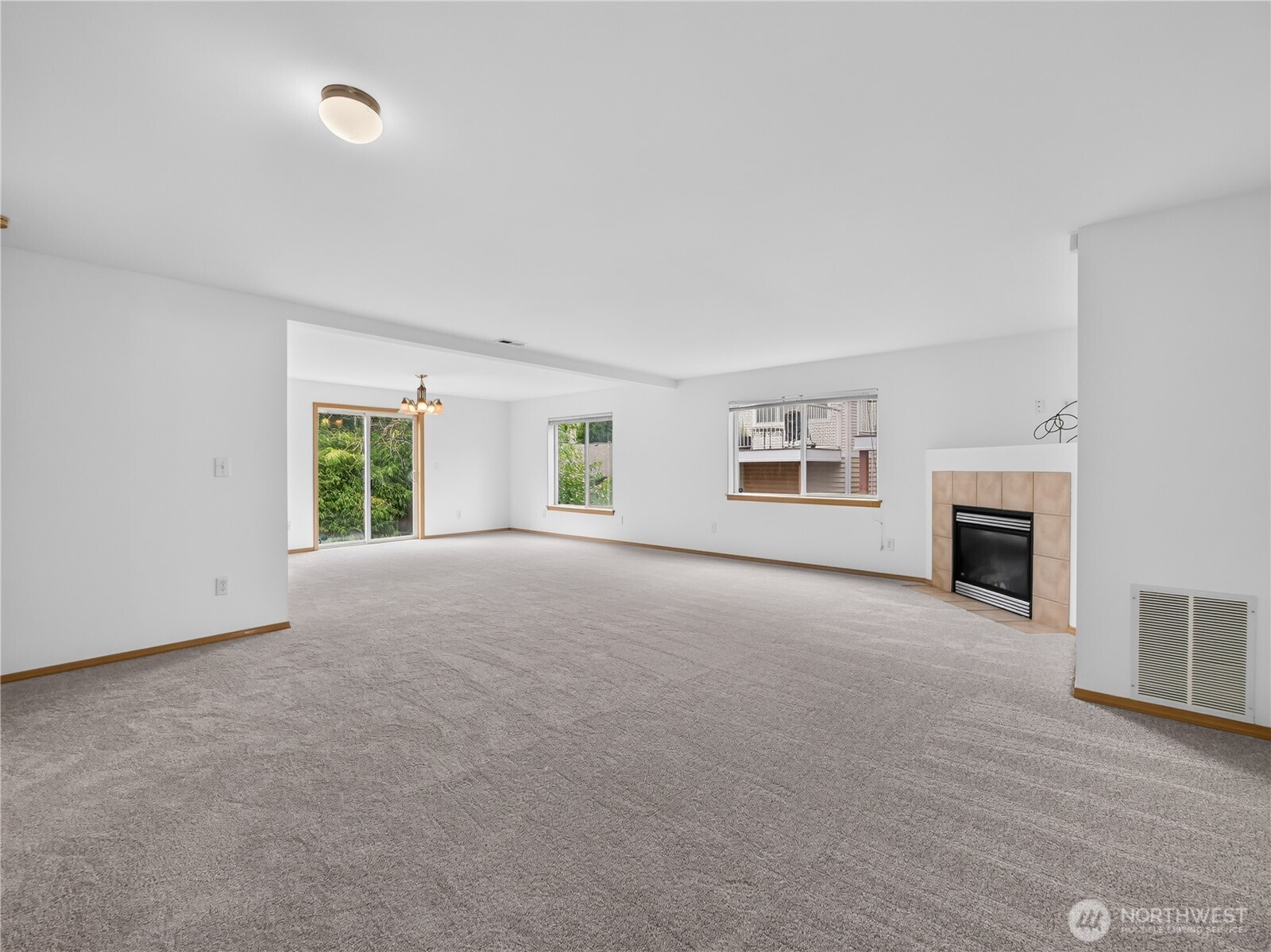 3925 152nd Place Southeast Bothell, WA 98012 - Photo 6 of 30