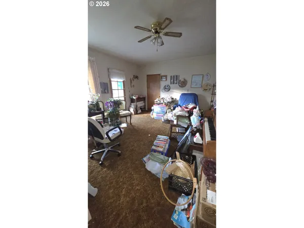 $199,000 | 280 Water Street, Heppner, OR 97836