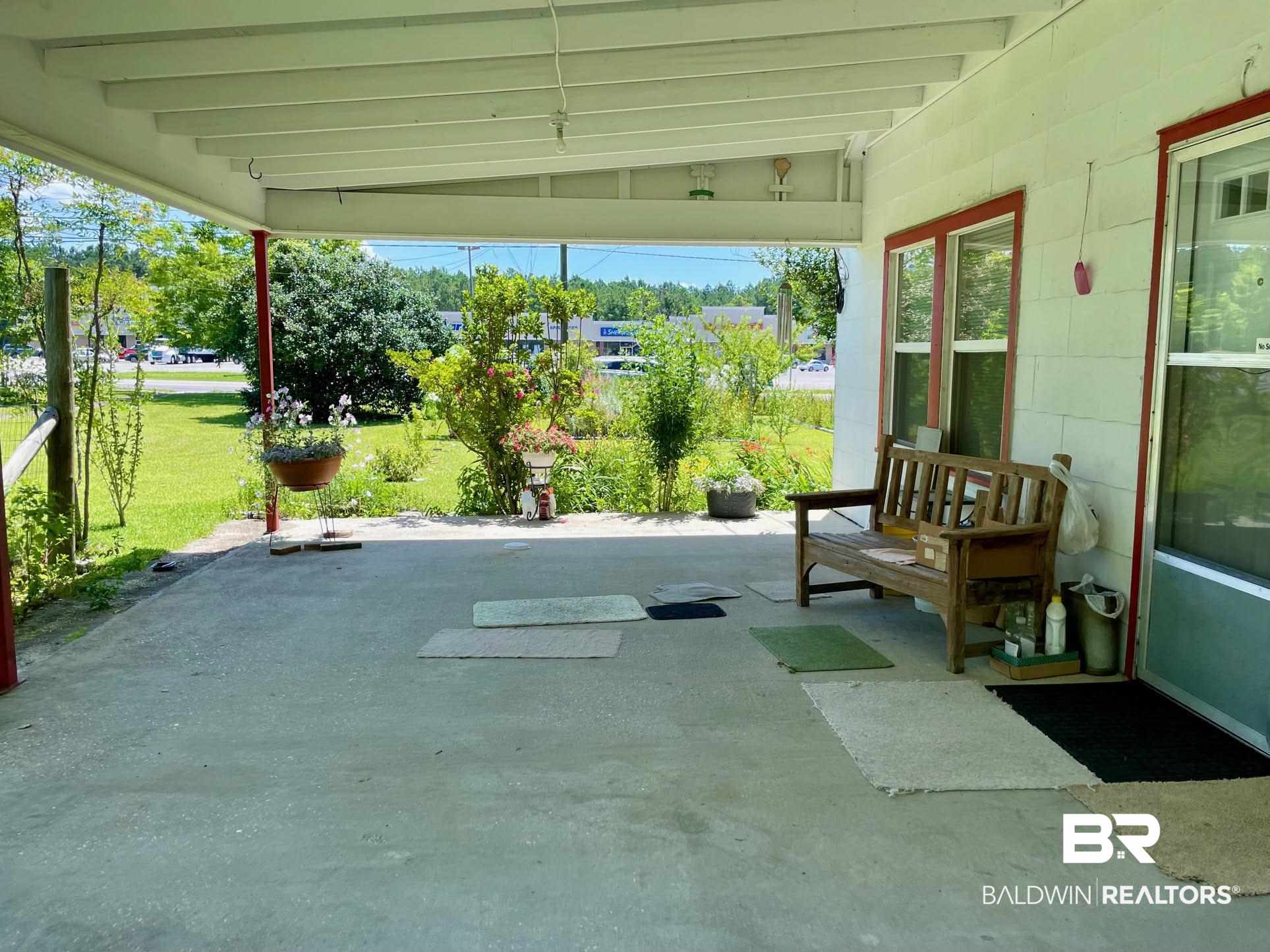 1611 Douglas Avenue Brewton, AL 36426 - Photo 10 of 13