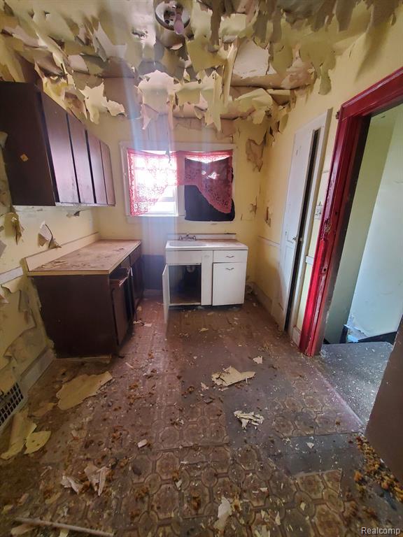 15730 Indiana Street Detroit, MI 48238 - Photo 4 of 10 Gallery Image 4