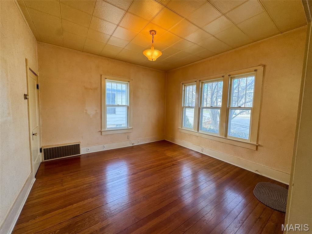 1060 Market Street Ste. Genevieve, MO 63670 - Photo 2 of 23