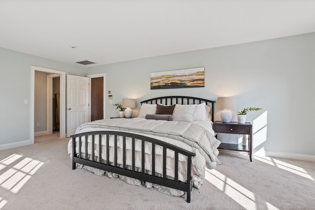 35 Fieldstone Farm Road Sudbury, MA 01776 - Photo 18 of 42