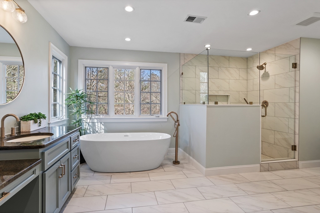 35 Fieldstone Farm Road Sudbury, MA 01776 - Photo 20 of 42