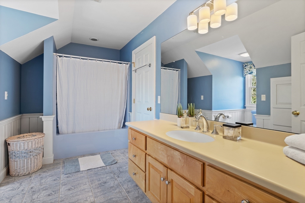 35 Fieldstone Farm Road Sudbury, MA 01776 - Photo 26 of 42