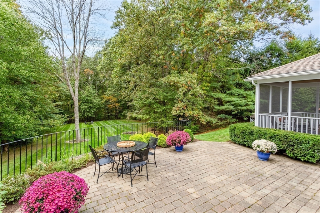 35 Fieldstone Farm Road Sudbury, MA 01776 - Photo 38 of 42