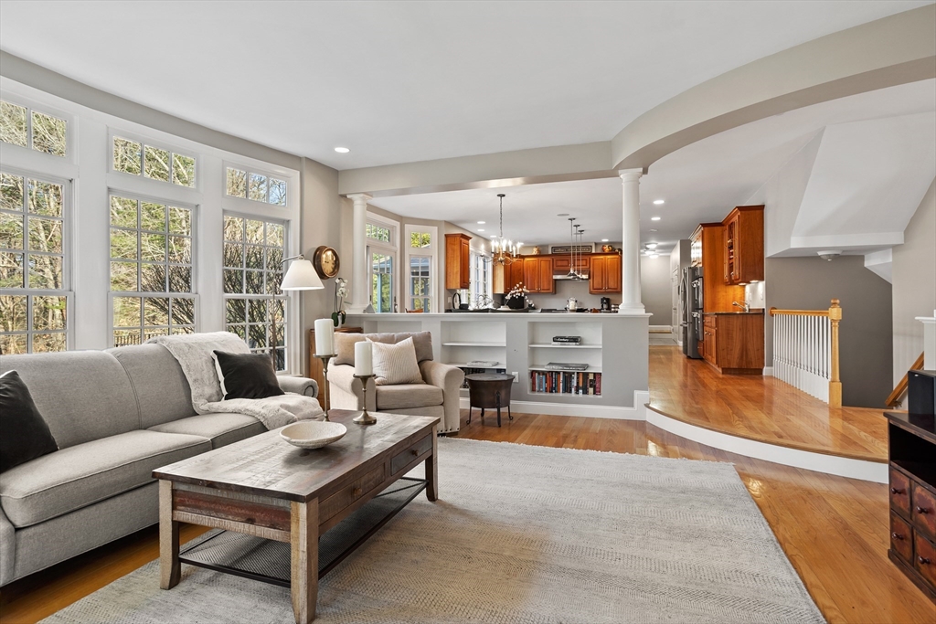 35 Fieldstone Farm Road Sudbury, MA 01776 - Photo 5 of 42