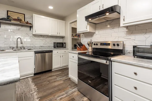 $1,700 | 65 Cleer Avenue, Oakland, TN 38060