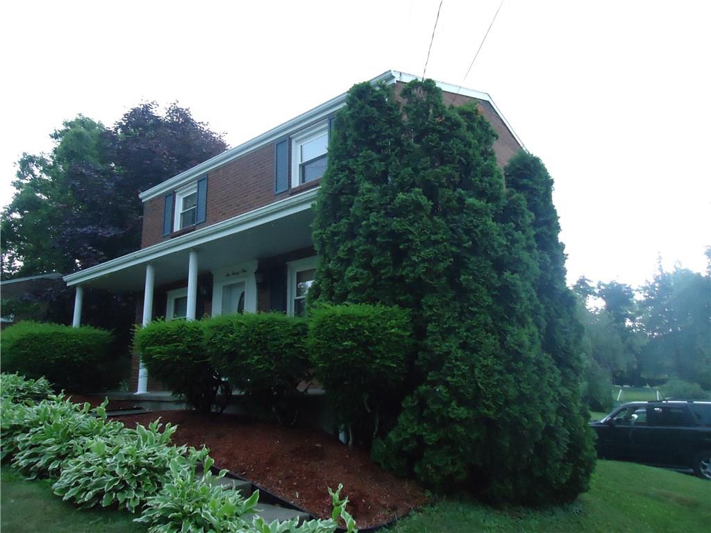 221 Greenfield Road Derry, PA 15627 - Photo 2 of 10 FRONT VIEW