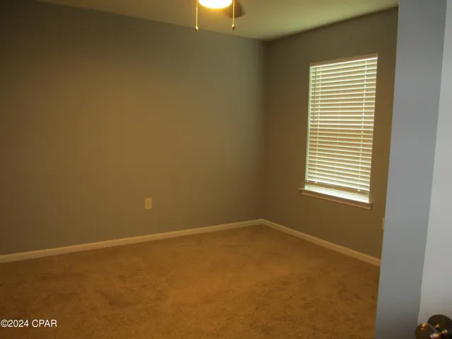 $2,350 | 7329 Port Pl Street, Southport, FL 32409