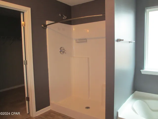 $2,350 | 7329 Port Pl Street, Southport, FL 32409