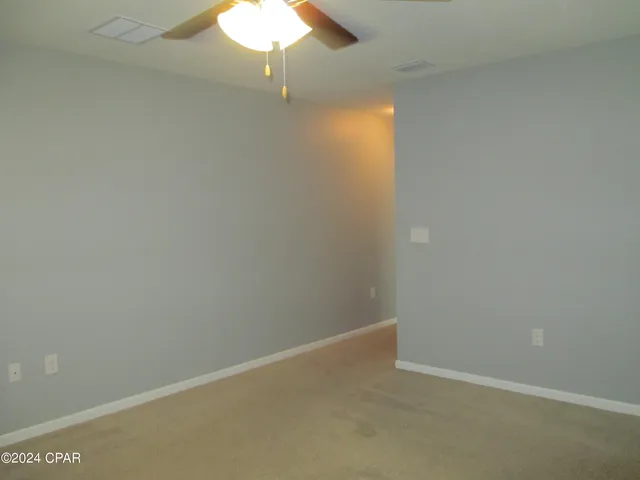 $2,350 | 7329 Port Pl Street, Southport, FL 32409