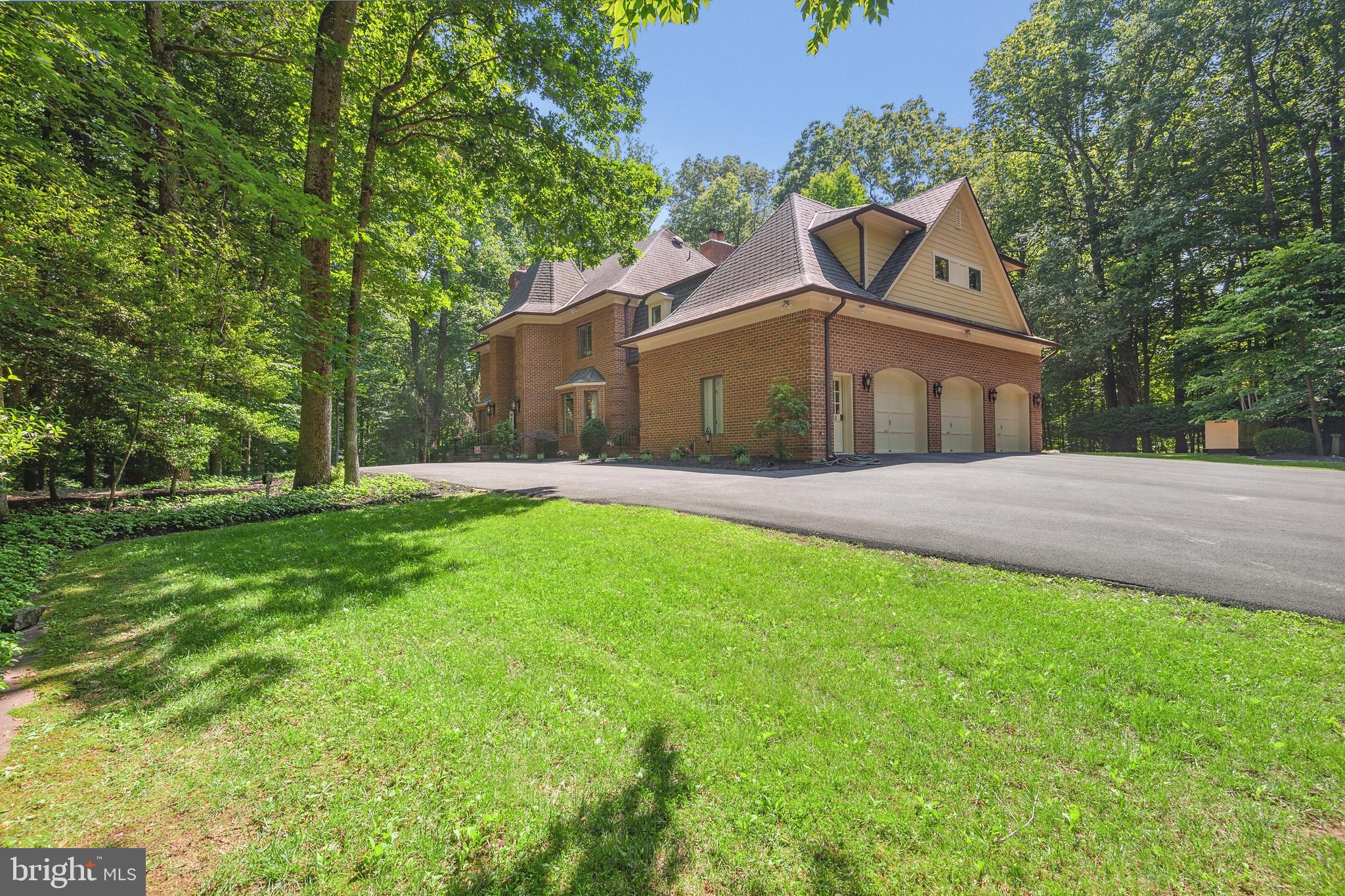 252 Springvale Road Great Falls, VA 22066 - Photo 4 of 80