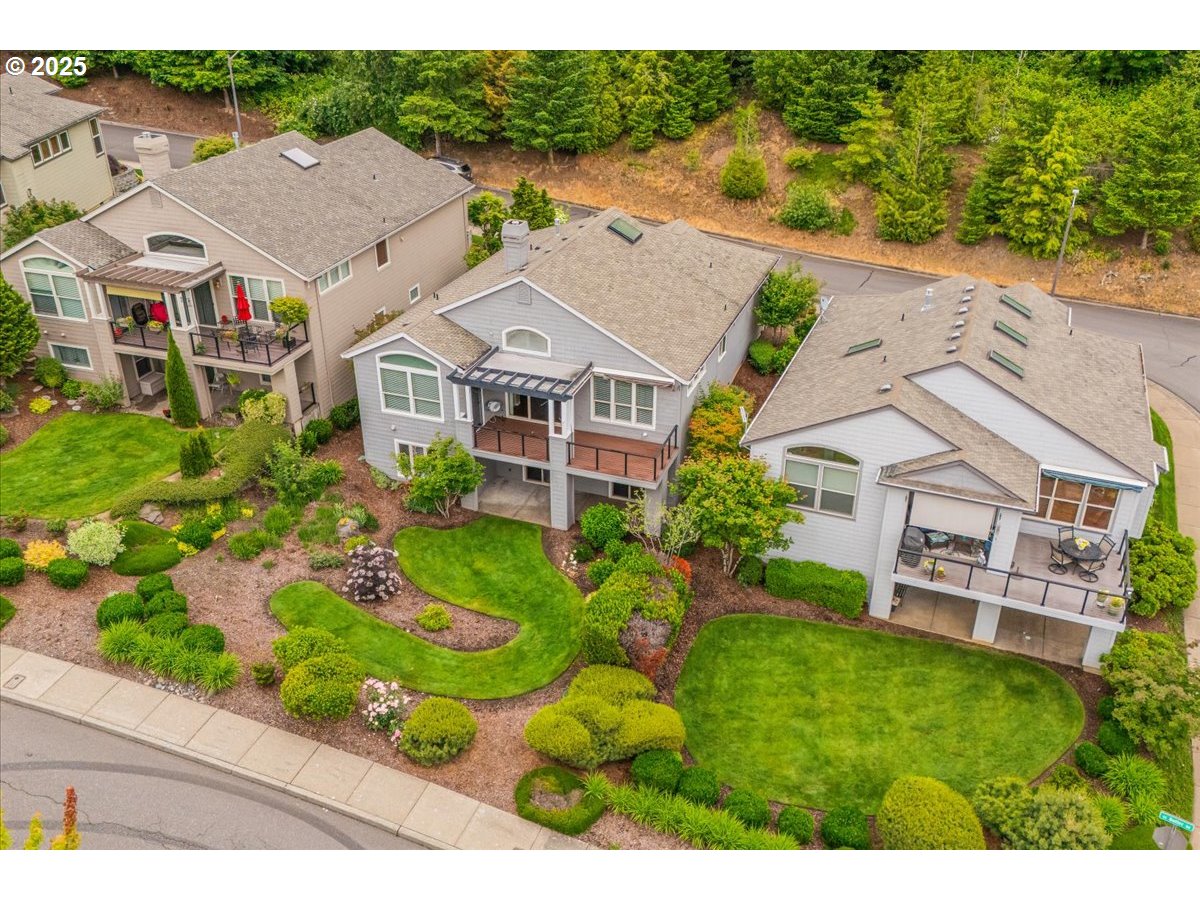 692 Southeast 38th Drive Gresham, OR 97080 - Photo 32 of 36