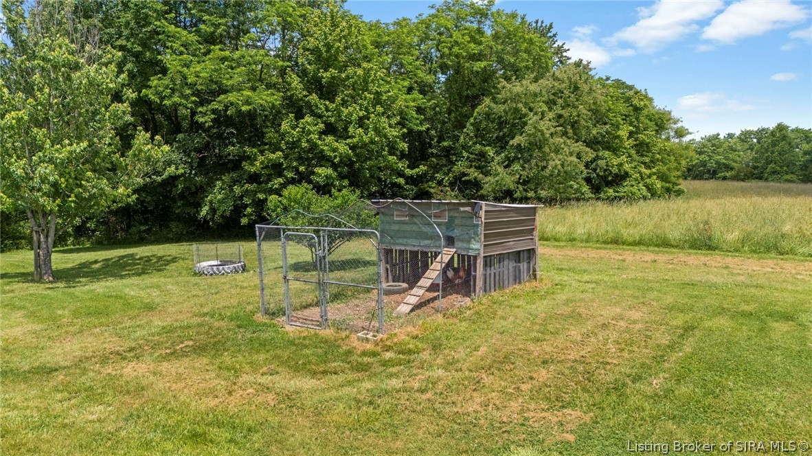 9727 East Vernon Ridge Road Madison, IN 47250 - Photo 4 of 31