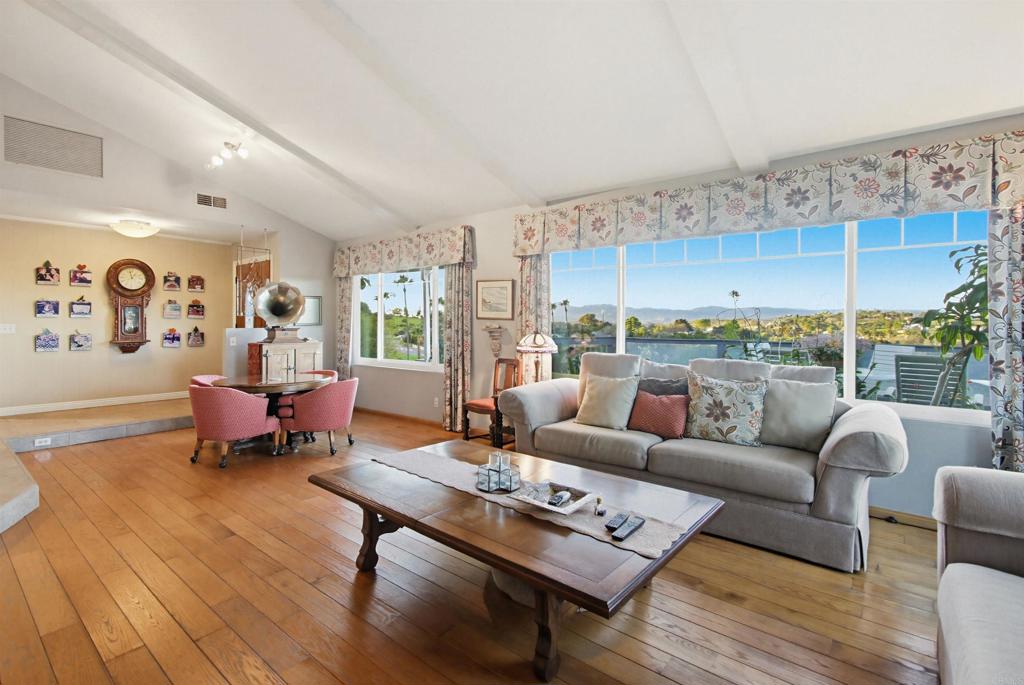 5012 Sleeping Indian Road Fallbrook, CA 92028 - Photo 13 of 75