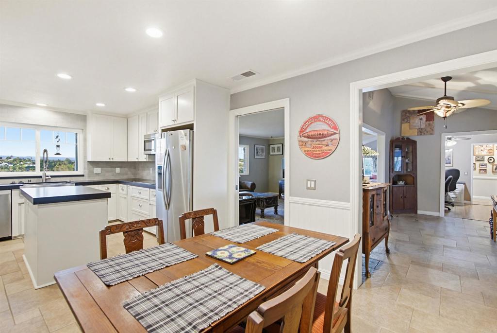 5012 Sleeping Indian Road Fallbrook, CA 92028 - Photo 23 of 75