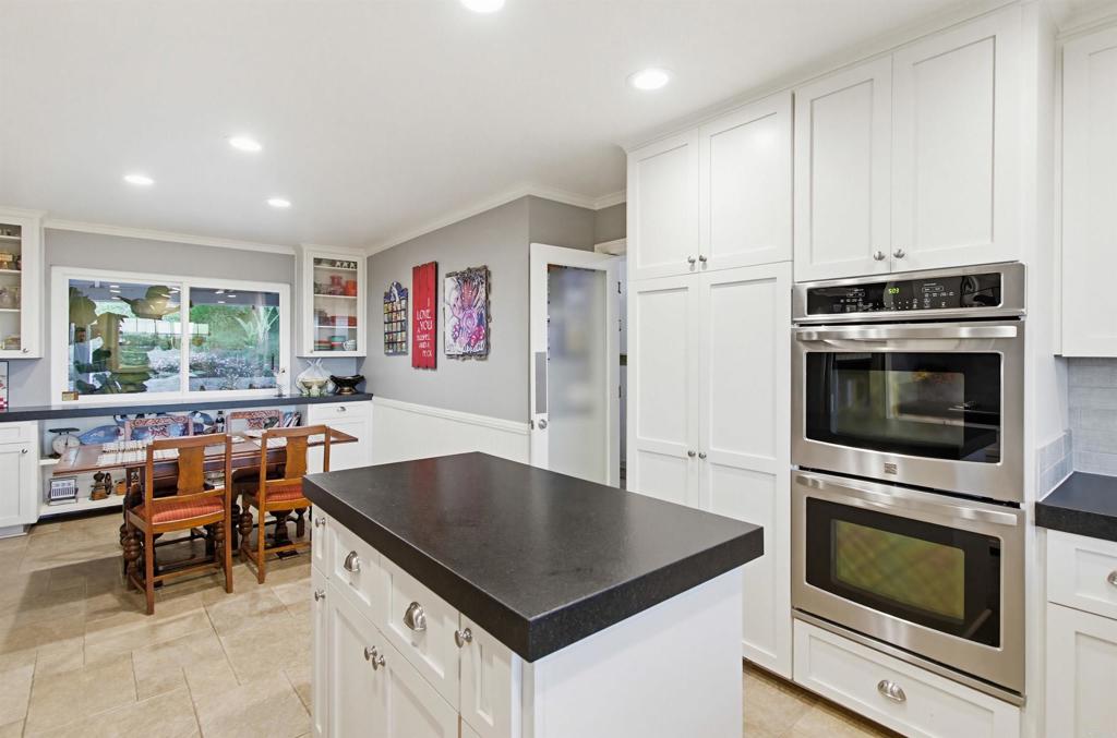 5012 Sleeping Indian Road Fallbrook, CA 92028 - Photo 29 of 75