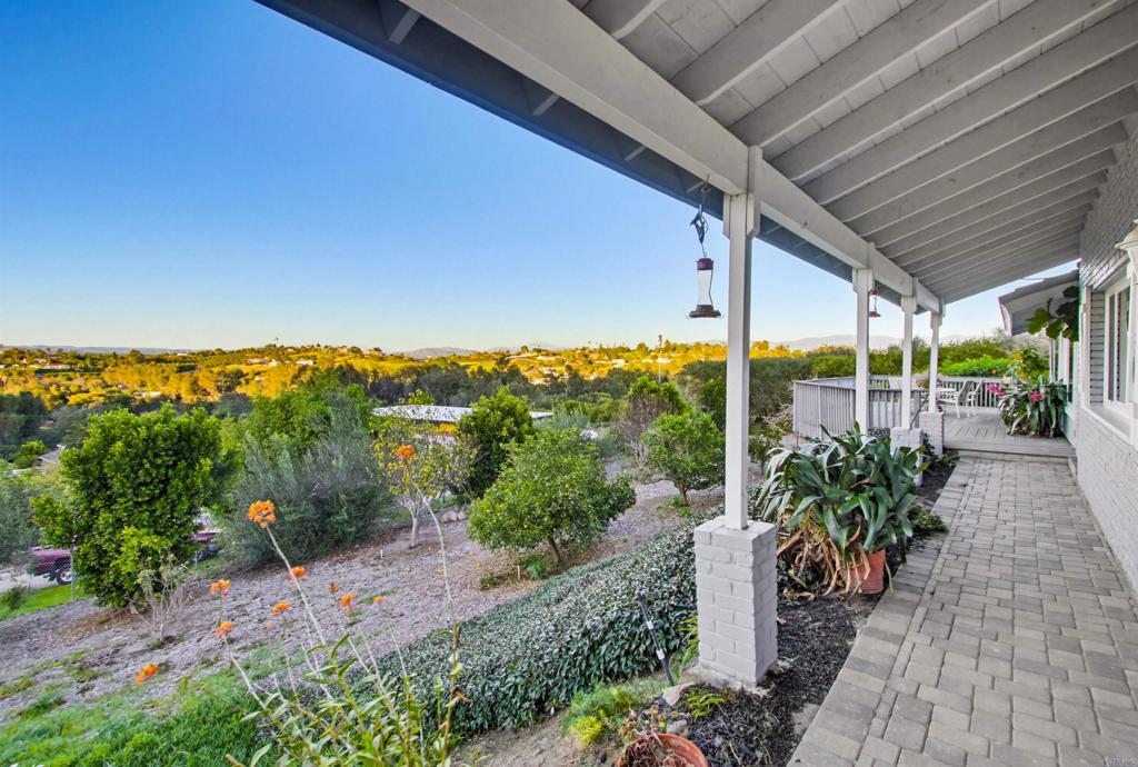 5012 Sleeping Indian Road Fallbrook, CA 92028 - Photo 50 of 75