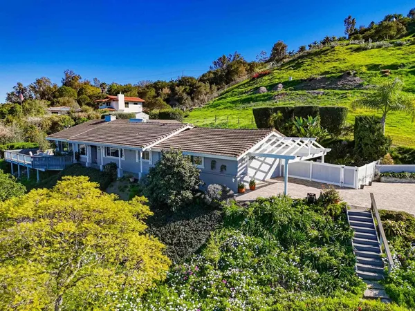 $1,125,000 | 5012 Sleeping Indian Road, Fallbrook, CA 92028