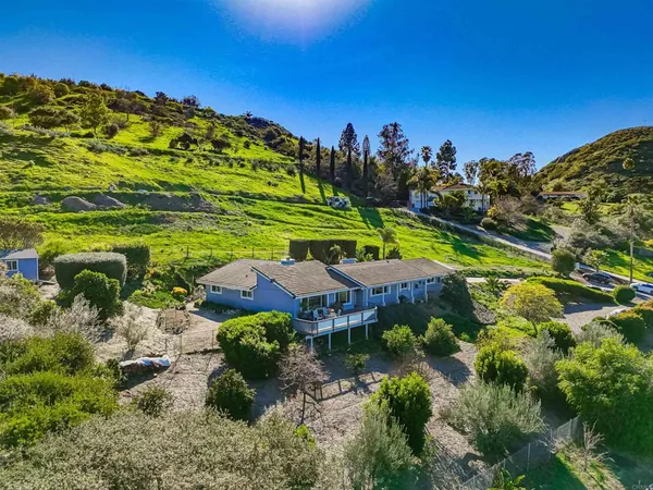 $1,125,000 | 5012 Sleeping Indian Road, Fallbrook, CA 92028