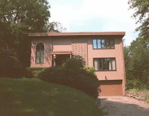 2293 Elmhill Road Churchill, PA 15221 - Photo 1 of 1 Gallery Image 1
