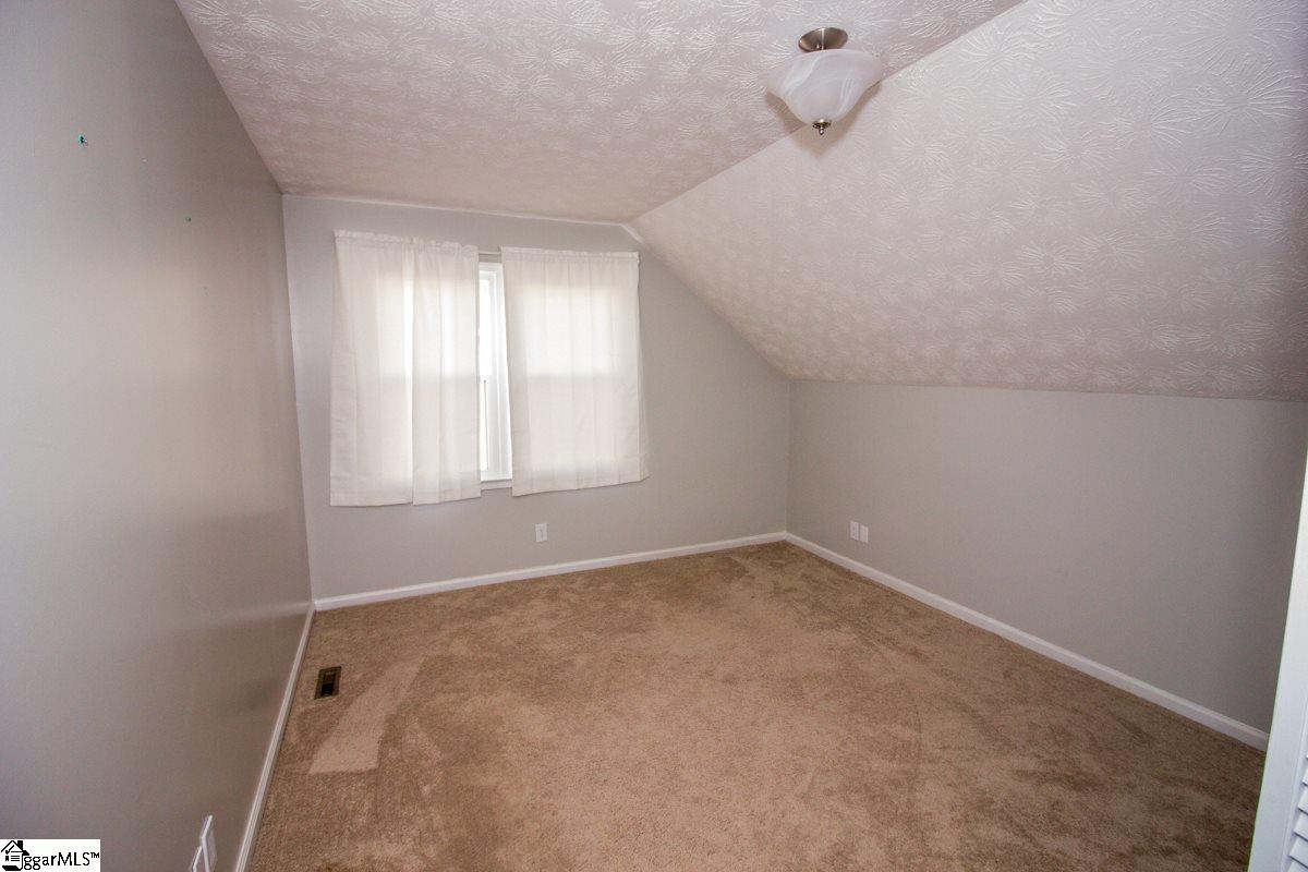 1 Dustin Brook Court Mauldin, SC 29662 - Photo 6 of 29 Gallery Image 6