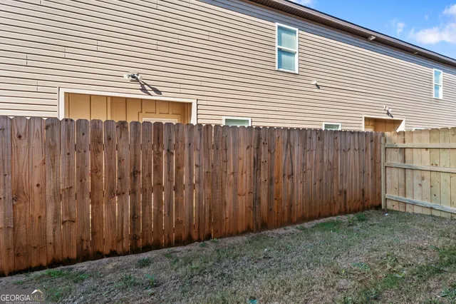 $242,312 | 312 Beau Claire Circle, Byron, GA 31008